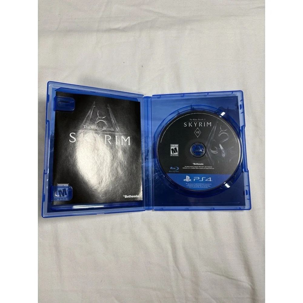 Skyrim VR - Sony PlayStation 4 PS4 Complete CIB Pristine‎ Mint Condition Tested